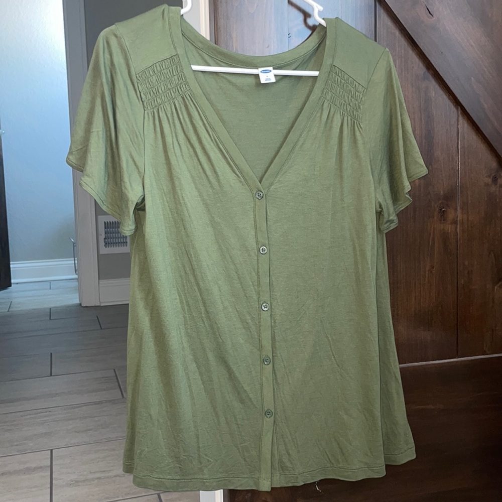 Brand new never worn cotton button up blouse.